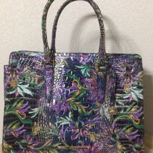 Brahmin Floral Finley Carryall Like New (In Excellent Condition)